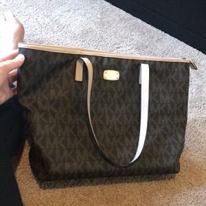 Michael Kors Logo Tote/ Shoulder Bag